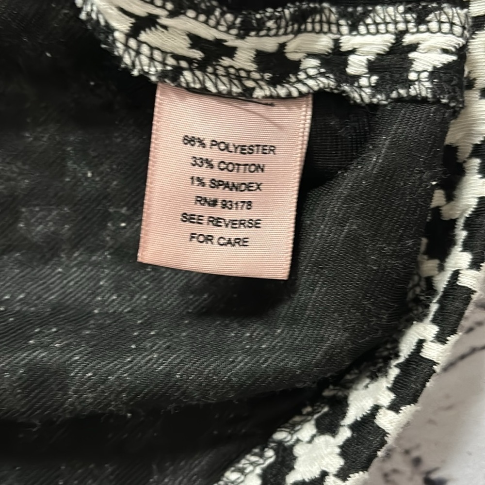 Philosophy  size 2 Skirt - Picture 4 of 5